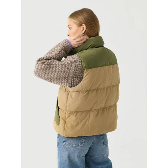 Xirena Miller Puffer Vest 2026 Style in Woodland, $350 NWT, Small #2219 - Picture 3 of 6